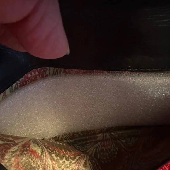 Dooney & Bourke - NWOT - Black Leather Accessory - Picture 8 of 10